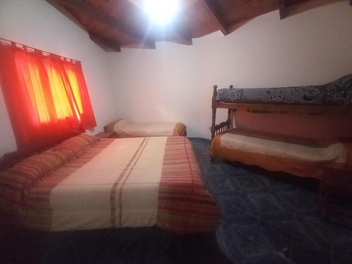 Hospedaje Ale إيرويا المظهر الخارجي الصورة
